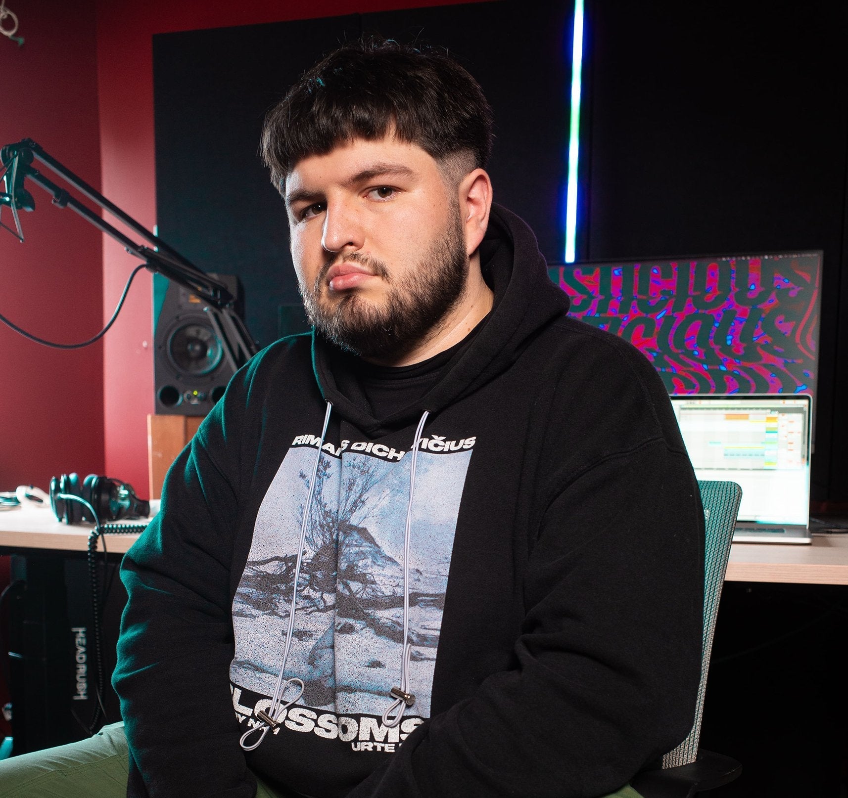 Muzikos ir kedų kultūros sankirta: interviu su Justicious - ADV Store