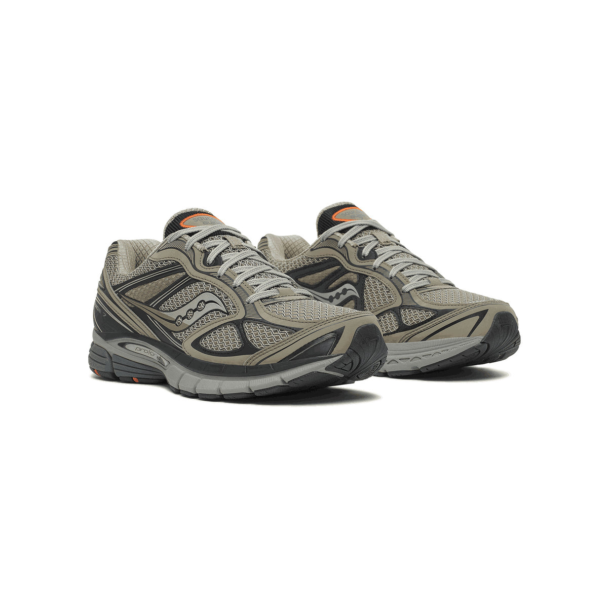 Saucony ProGrid Guide 7 Trek/Sage – vaizdas iš trijų ketvirčių