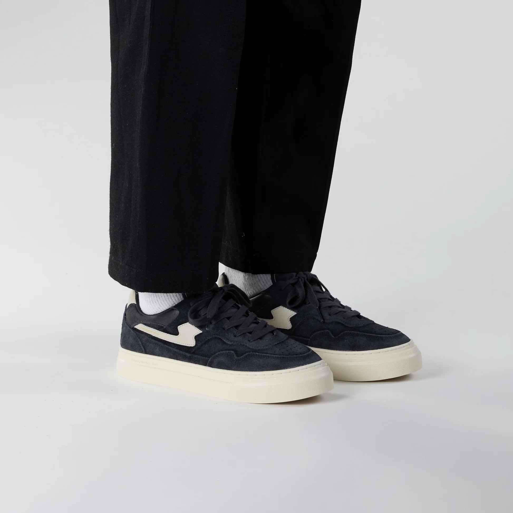 Stepney Workers Club Pearl S - Strike Geo - Merged Black - @dv