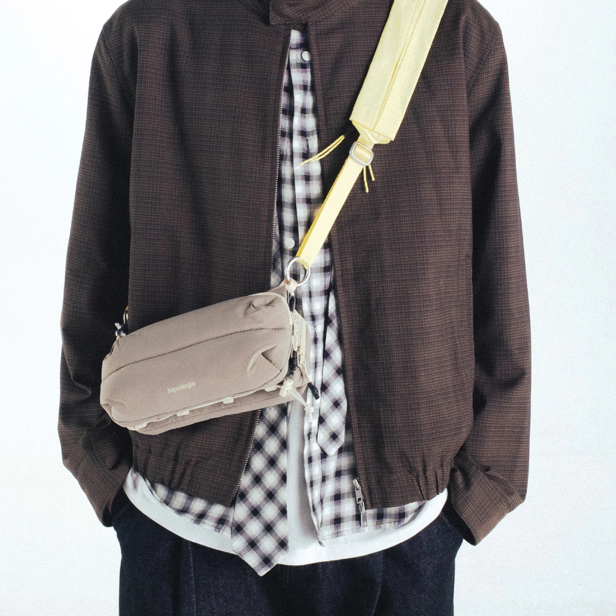 Topologie Bottle Sacoche Medium Moss Putty Silky Peach - ADV Store