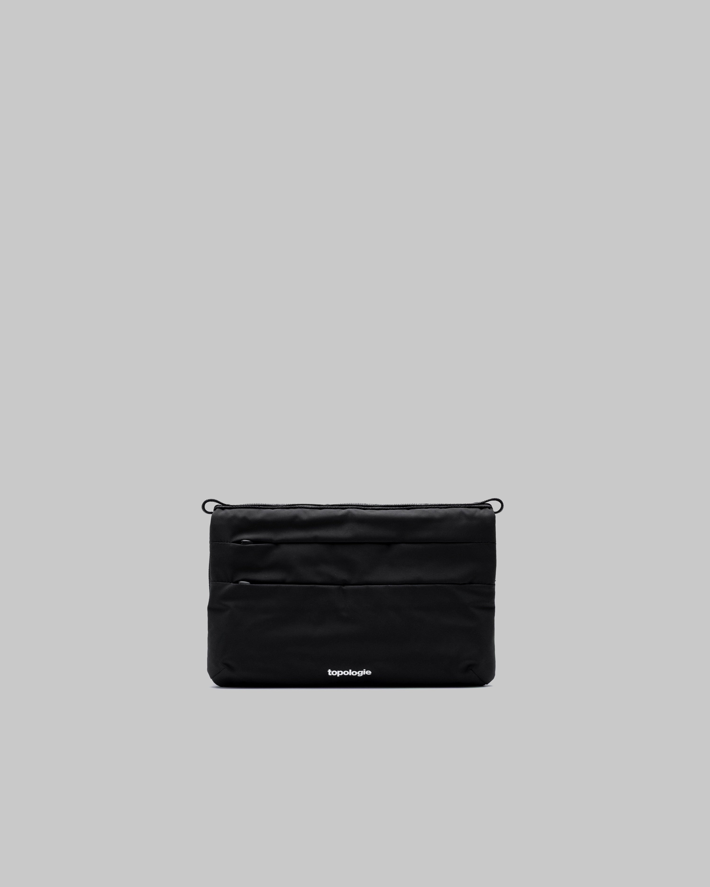 Topologie Wares Bags Flat Sacoche Small Black Tech Sateen - @dv